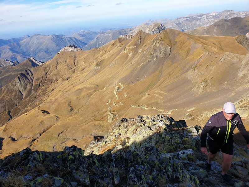 le-lac-d-isabe-et-le-pic-de-sesques_2