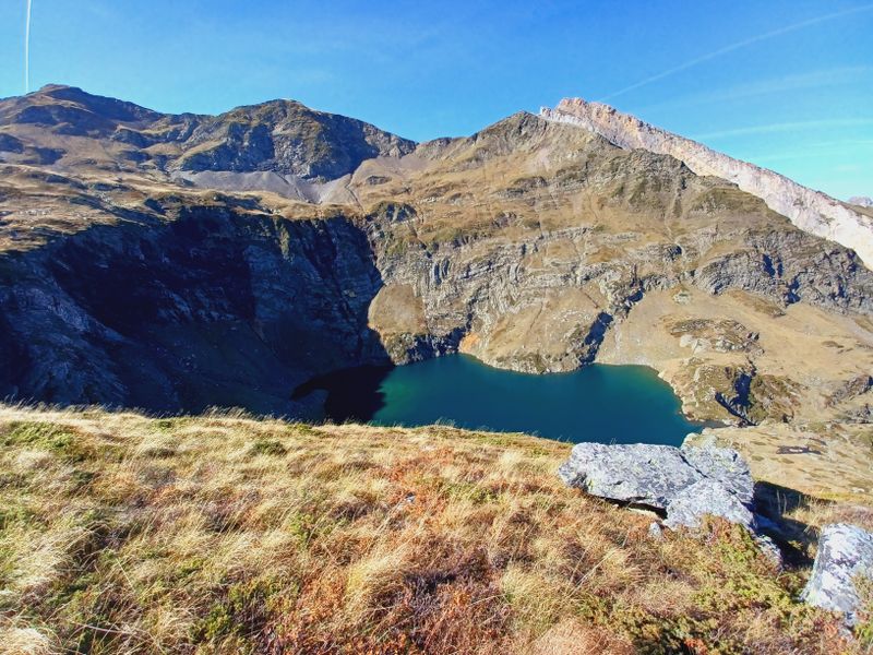 le-lac-d-isabe-et-le-pic-de-sesques