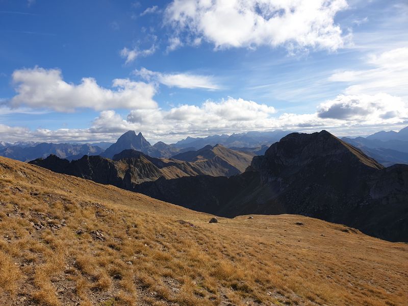 le-lac-d-isabe-et-le-pic-de-sesques